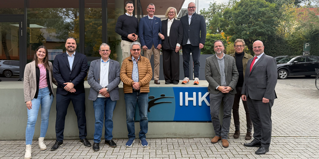 V.l.n.r.: Selina Lukas, Sebastian Bach, Holger B. Vogt, Dr. Thomas Göbel, Marc Schmidt, Martin Gutmann, Ute Berné, Michael Truckenbrodt, Henrik Statz, Thomas Morlock, Dr. Gunther Quidde.