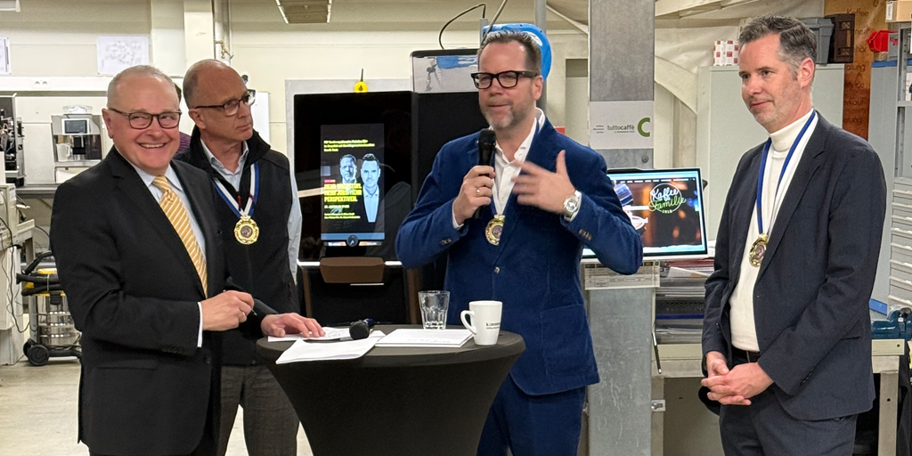 V.l.n.r.: Dr. Michael Weller (Moderator), Gabriel Kämmerer (Unternehmer), Henrik Statz (Oberbürgermeisterkandidat der Stadt Hanau), Christian Dürr (FDP Bundesvorsitzender)